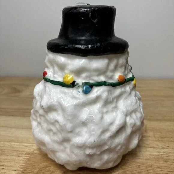 BATH And Body Works Snowman 6” Unscented Candle - Picture 3 of 10
